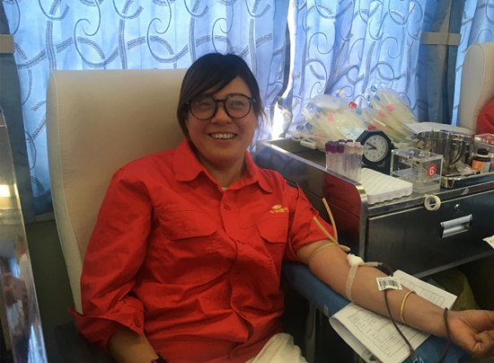 情融献血  爱在港城  南通企业员工参加义务献血活动